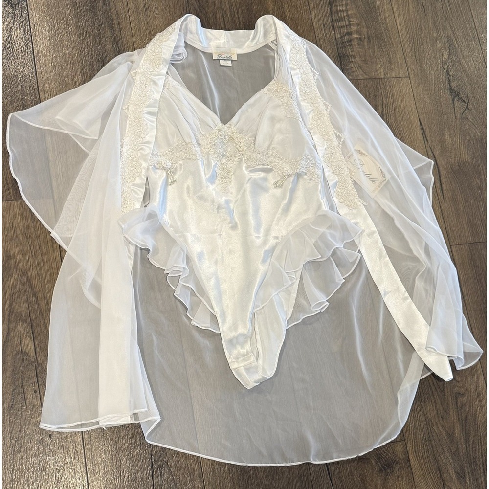Vintage Dentelle White Lace Lingerie Set‎ Bodysuit M Robe L NWT